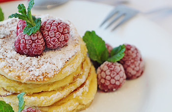 Food, Raspberry, Pancakes, Fritter, Bakery Products, Baking, Breakfast HD wallpaper