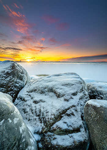Snow layer, rocks, winter, frozen shore, sunset HD phone wallpaper
