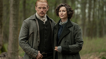 Jamie Fraser Sam Heughan Caitriona Balfe Claire Fraser Outlander HD wallpaper