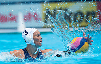 Sports gallery, Water polo section, Pool action, High-quality shots HD wallpaper