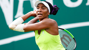 Venus Williams, Struggle on court, Azarenka's victory, Tennis majors woes HD wallpaper
