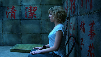 Lucy movie, Tense moments, Gripping story, Sci-fi thriller HD wallpaper
