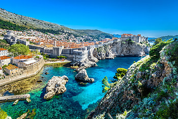 Getting to Dubrovnik airport, Tourist journey HD wallpaper