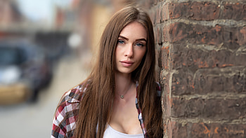 Model Blonde Hair Glance Format Shirt Outdoor, model, girls, outdoor HD wallpaper