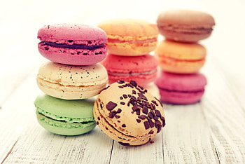 Delightful Macaron Medley, food, macaron HD wallpaper