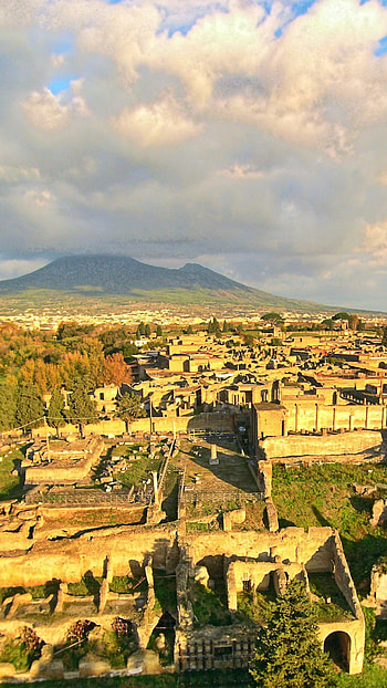 Pompeii Wikipedia, Historical site HD phone wallpaper