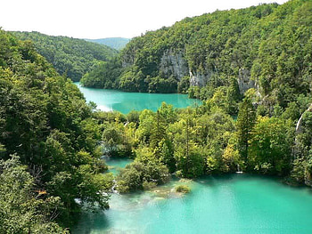 Lake,River and Waterfalls, Plitvice Croatia, falls, trees, river, lake HD wallpaper