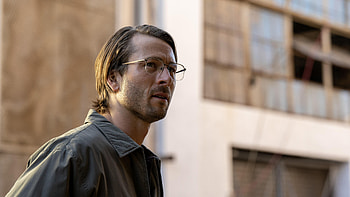 Hit Man (2023) - Glen Powell Ultra, movie, Hit Man (2023), Glen Powell HD wallpaper