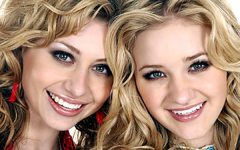 twin lady, face, lady, models, twin HD wallpaper