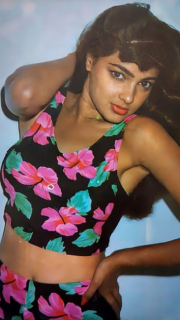 Mamata Kulkarni, bollywood actress HD phone wallpaper