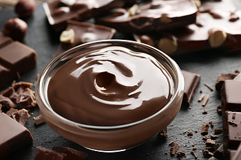 Decadent chocolate pudding, Rich and indulgent, Tempting dessert , Irresistible chocolate treat HD wallpaper