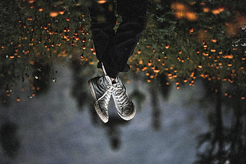 Flowers, Miscellanea, Miscellaneous, Legs, Sneakers, Shoes HD wallpaper