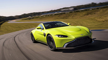 Aston Martin, Luxury sports cars, Timeless elegance, Thrilling performance HD wallpaper
