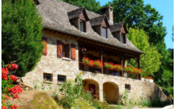 Belcastel, trees, house, belcastel HD wallpaper
