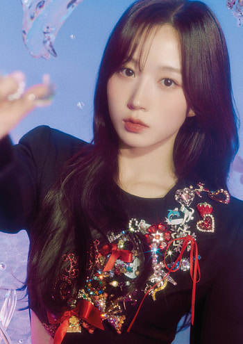 Haewon Nmixx, Kpop wiki, Fandom HD phone wallpaper