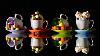Candy, sewwts, food, reflection HD wallpaper