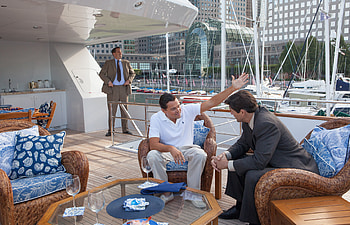 Jordan Belfort, The Wolf Of Wall Street, Movie, Agent Patrick Denham, Kyle Chandler, Leonardo Dicaprio HD wallpaper