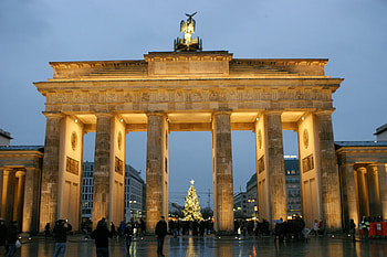 Brandenburg Gate, Berlin, Ryan Hellyer HD wallpaper