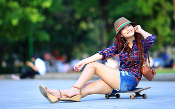 Skater Girl ~ Toptenpack.com HD wallpaper