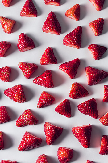 Slices, strawberry, fruits HD phone wallpaper