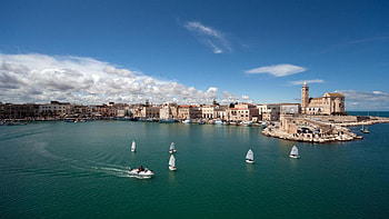 wonderful seaside town, sailboats, seaside, harbor, town HD wallpaper