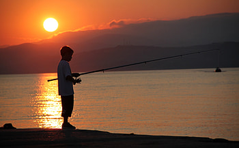 Rivers, Sunset, Lake, Miscellanea, Miscellaneous, Hills, Hill, Guy, Rod, Fishing, Fishing Rod HD wallpaper