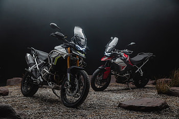 Triumph Tiger 900 Rally & GT Aragón, Triumph Tiger 900 Rally Aragón, Triumph Tiger 900 GT Aragón, vehicle, Triumph Tiger 900 HD wallpaper