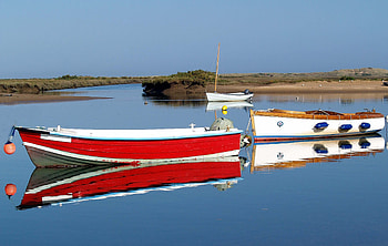 Boat sea reflection sky, Calm England river, Superhero wrestling watercraft, Aplus perpetual HD wallpaper