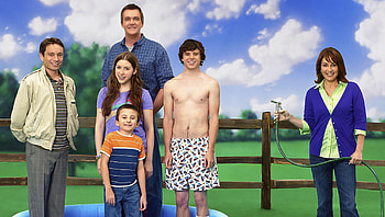The Middle (2022) movie HD wallpaper