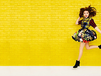 cute girl, girl, short, beauty, yellow HD wallpaper