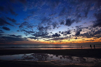 Beautiful Scenery, sea, clouds, sunset, beach HD wallpaper