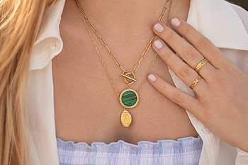 Malachite pendant necklace, Jewelry HD wallpaper