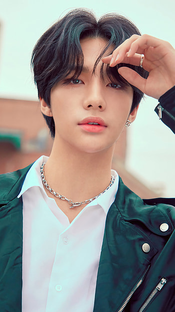 Hyunjin, Stray, Cute, Popular, StrayKids, BackDoor, Asian, Boy, Kids HD phone wallpaper