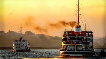 Ferry , Turkey boat, Istanbul Bosphorus, backgrounds HD wallpaper
