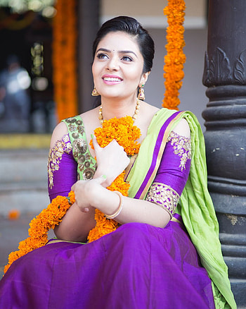 Sreemukhi, orange, dress HD phone wallpaper