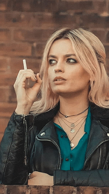 Maeve Wiley, sex education actress HD phone wallpaper