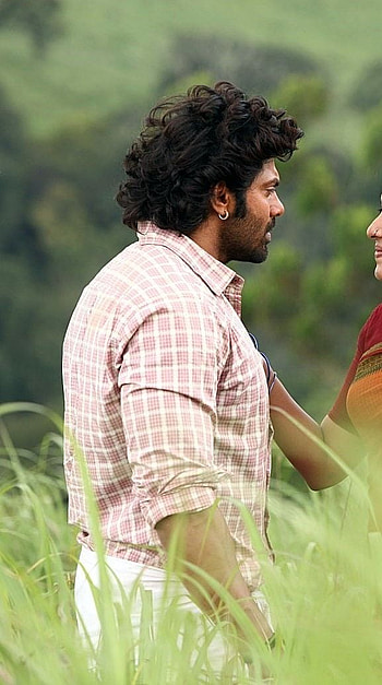 Kadamban, aarya, caterina tresa HD phone wallpaper