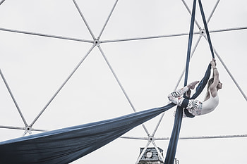 Aerial Silks, Aerial acrobatics, Aerial dance, Manipura HD wallpaper
