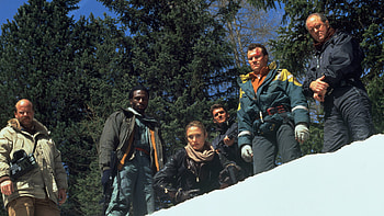 Cliffhanger, Epix movies, Action-packed, Edge-of-your-seat entertainment HD wallpaper