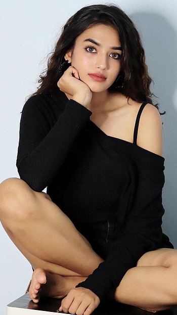Vidhi Yadav, sexy gorgeous HD phone wallpaper