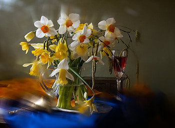 still life, bouquet, daffodils, sprind, vase, flowers HD wallpaper