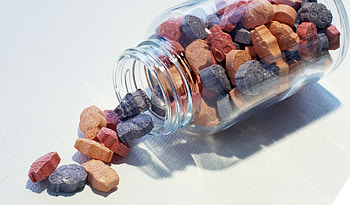 Children's vitamins, Supplement problem, Need for more, Popular science HD wallpaper