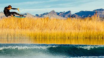 Tail grab, Wakeboarding HD wallpaper