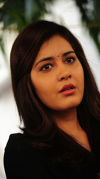 Rashi khanna, telugu actress, model, beautiful HD phone wallpaper