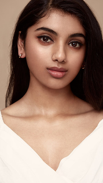 Avantika vandanapu, hollywood actress, cute face HD phone wallpaper