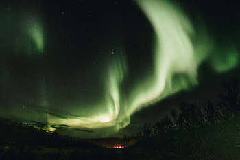 Nature, Sky, Night, Northern Lights, Aurora Borealis, Aurora, Mesmerizing, Fascinating HD wallpaper
