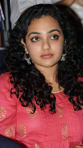 Nithya Menon, multilingual actress HD phone wallpaper