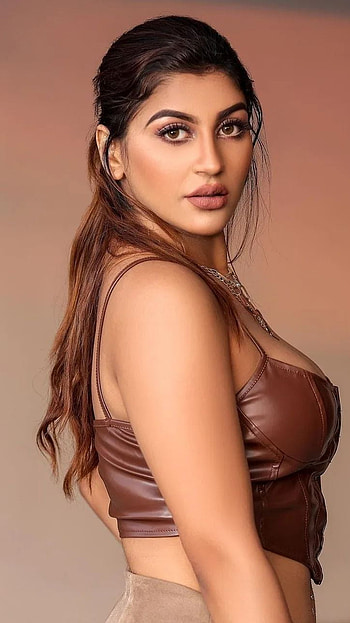 Yashika anand, tamil actress HD phone wallpaper