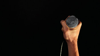 Hand holding micro, Acoustic music vibes, display, Immersive experience HD wallpaper