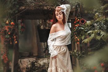 Gorgeous Red Head, skirt, outdoors, model, redhead HD wallpaper